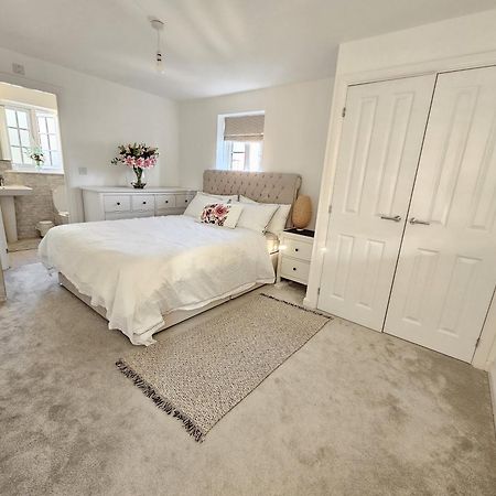 Bicester Kingsmere Accommodation With Ensuite Exterior photo